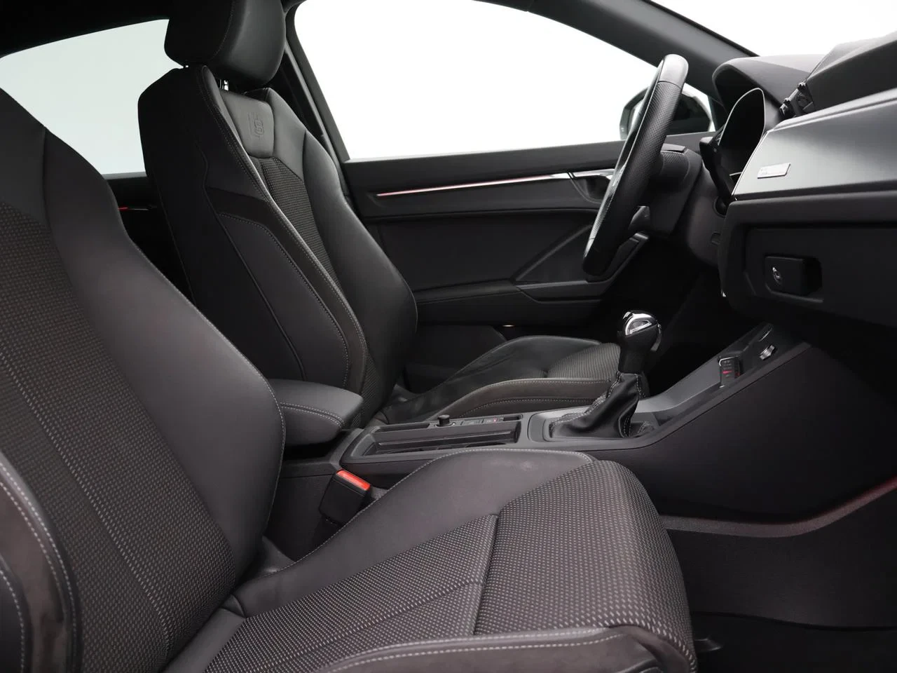 Audi-Q3-image-21