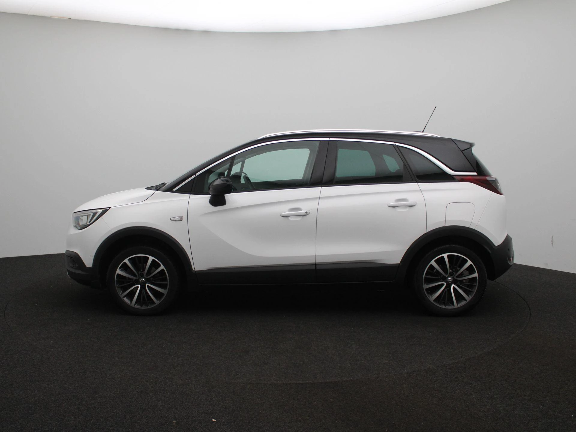 Opel-Crossland X-image-3
