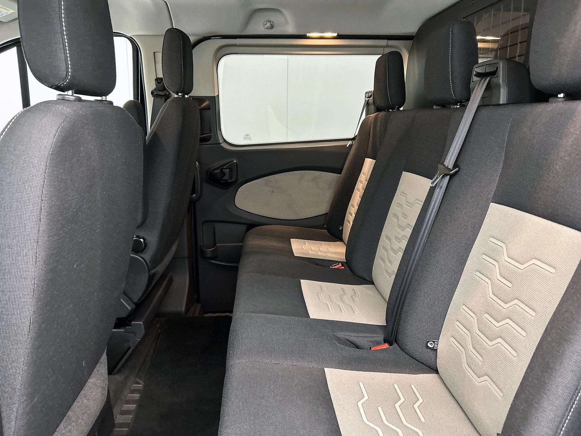 Ford Transit Custom 2.0 TDCI L2H1 131PK