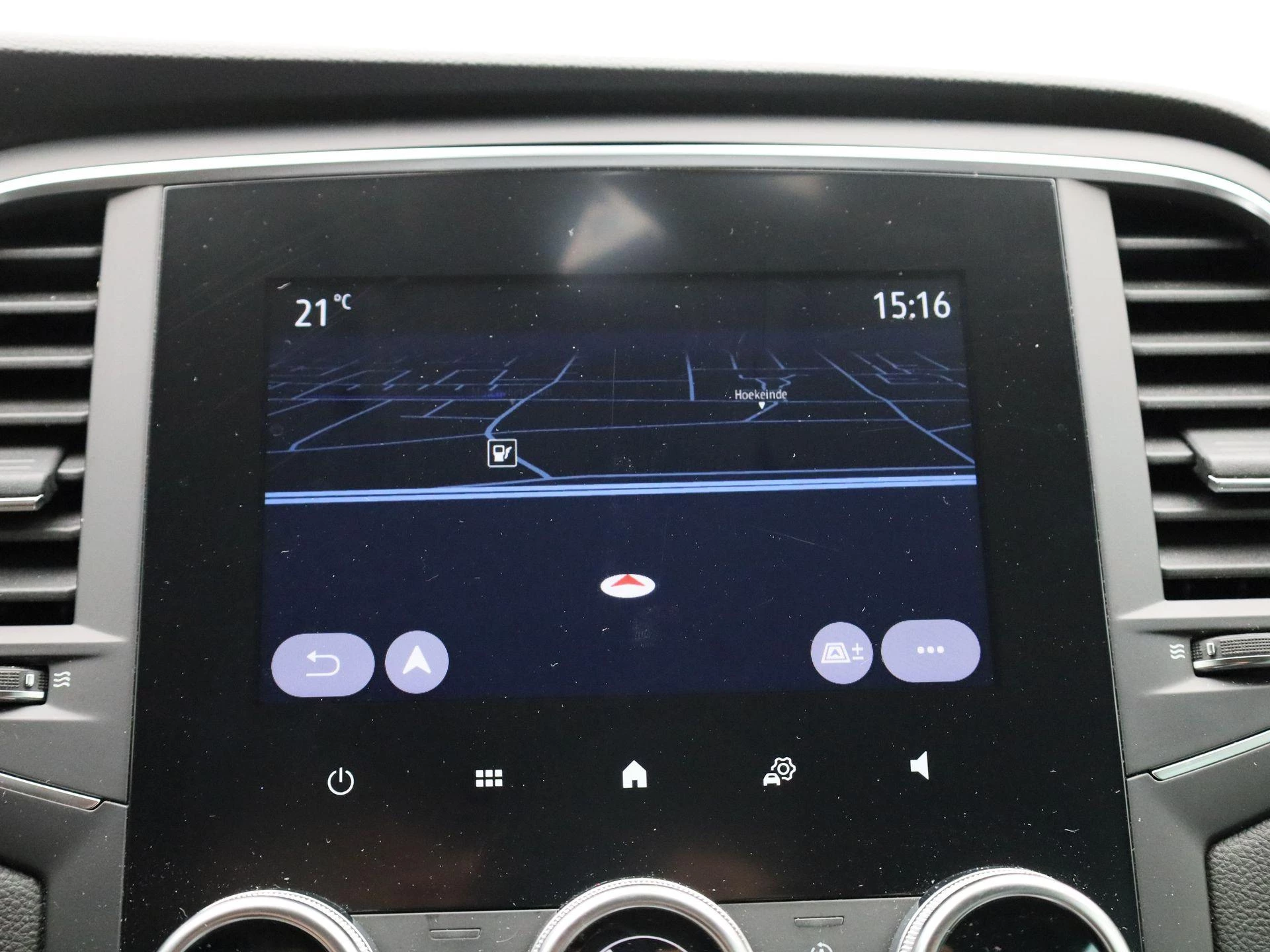 Renault-Mégane Grand Tour-image-18