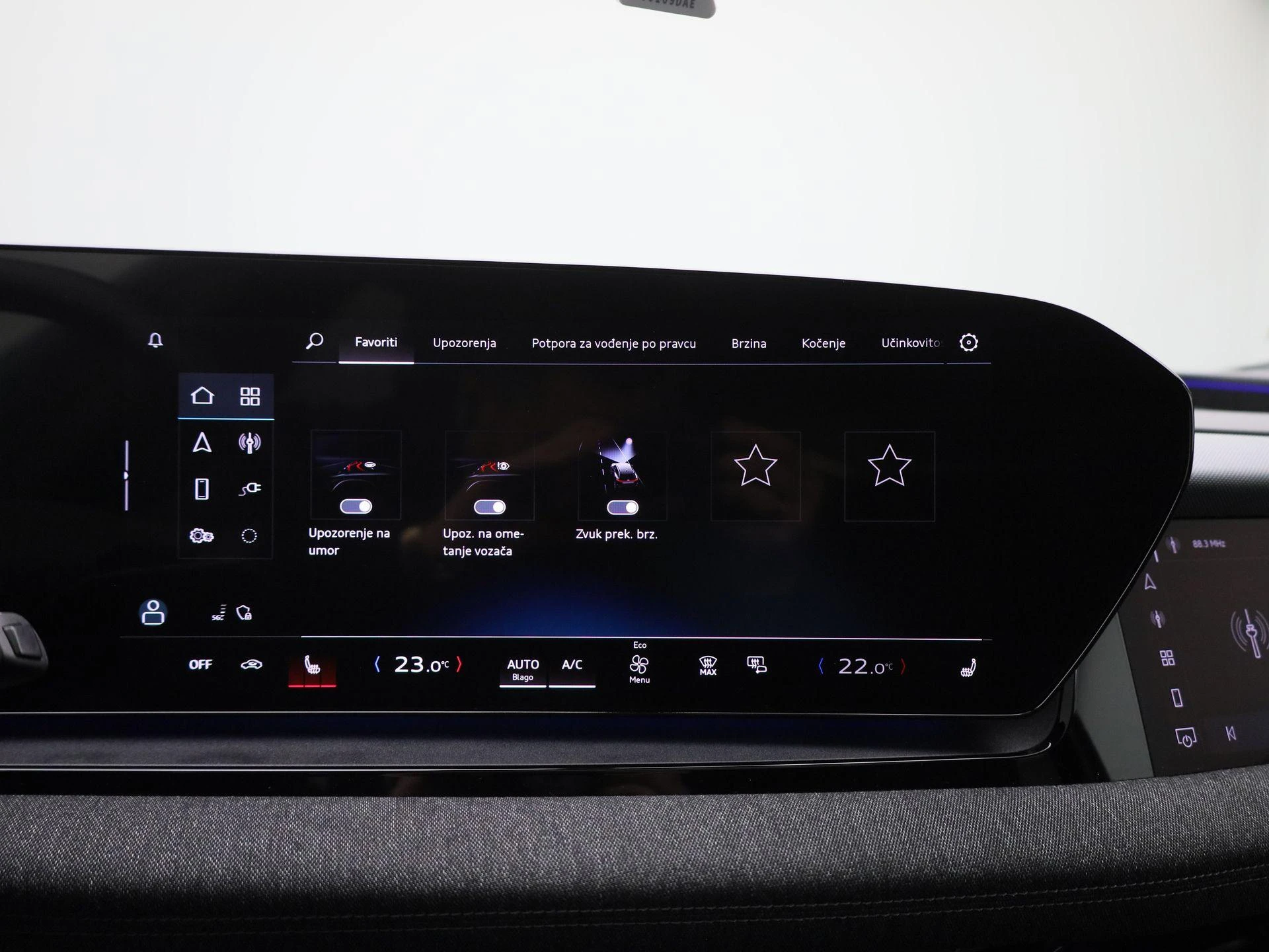 Audi-Q6 e-tron-image-34