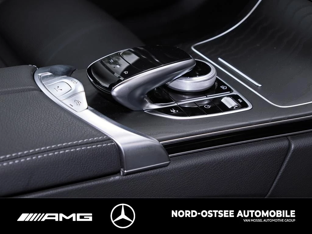 Mercedes-Benz C-Klasse 200 CABRIO 4M AMG TOTWINKEL AIRSCARF AHK SOUND AMG Line