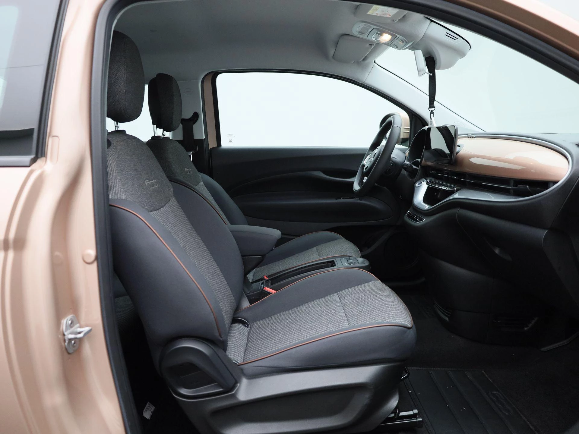 Fiat-500-image-11