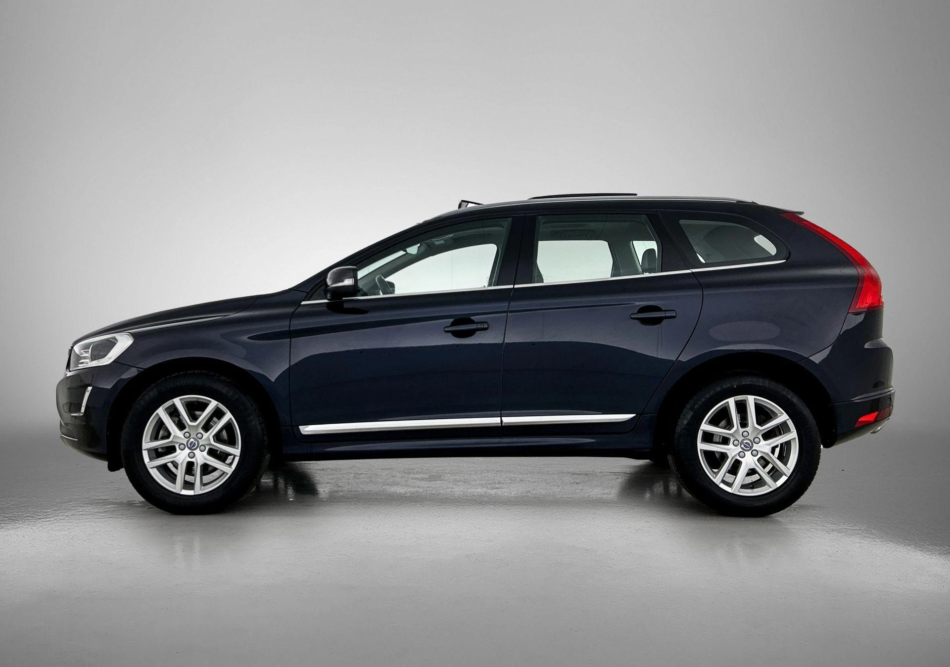 Volvo-XC60-image-1
