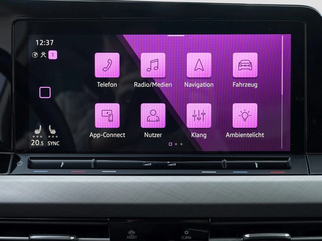 Volkswagen Golf VIII 1.5 TSI Life *LED-Plus*Navi*Kamera*PDC*App-Con*Winterpaket*