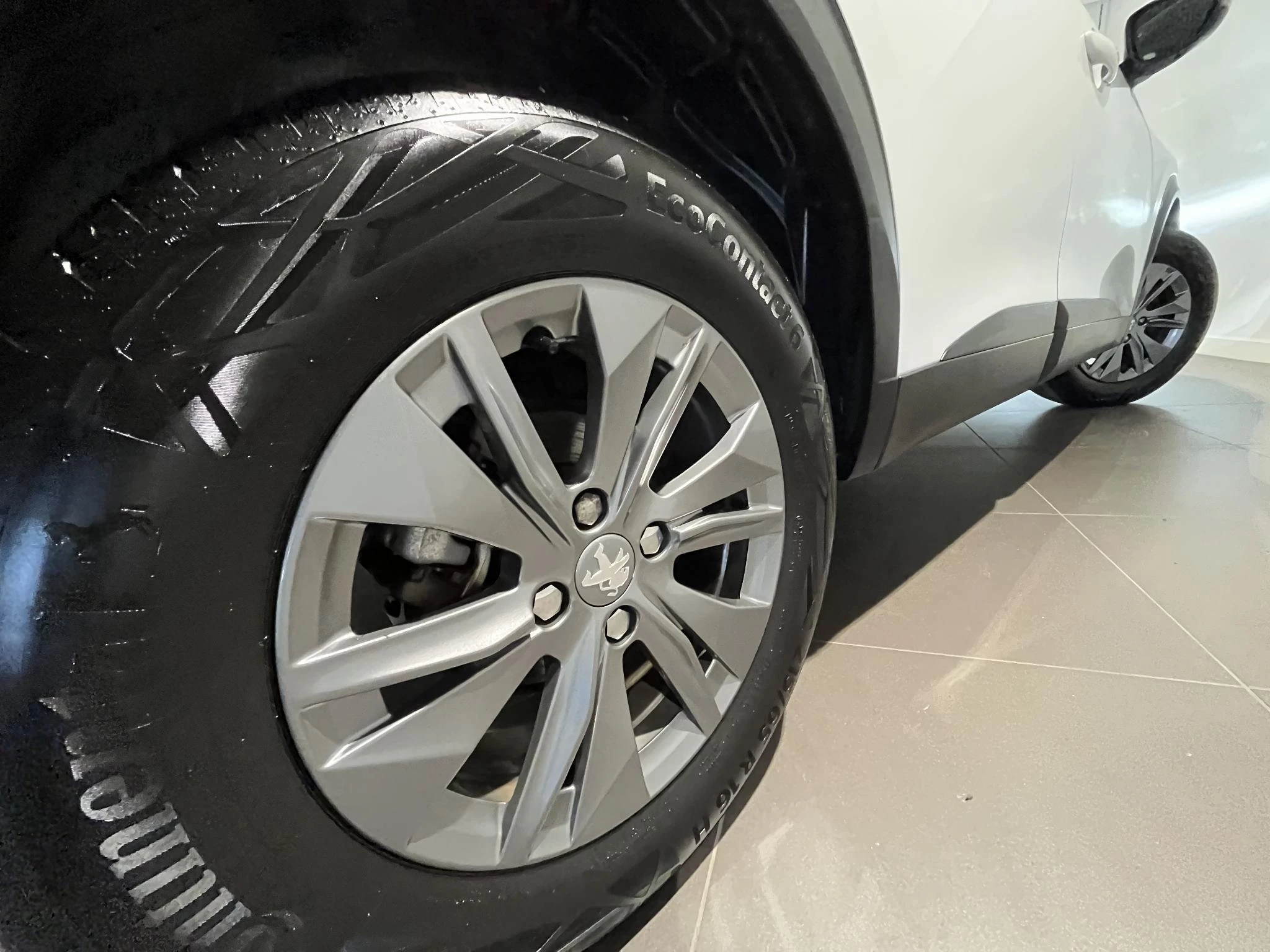 Peugeot-2008-image-19