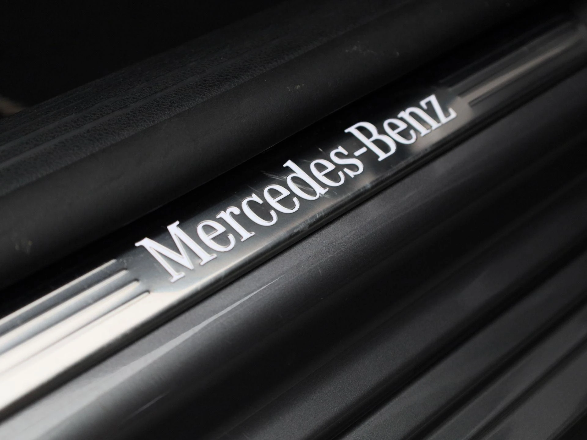 Mercedes-Benz-CLA-image-35