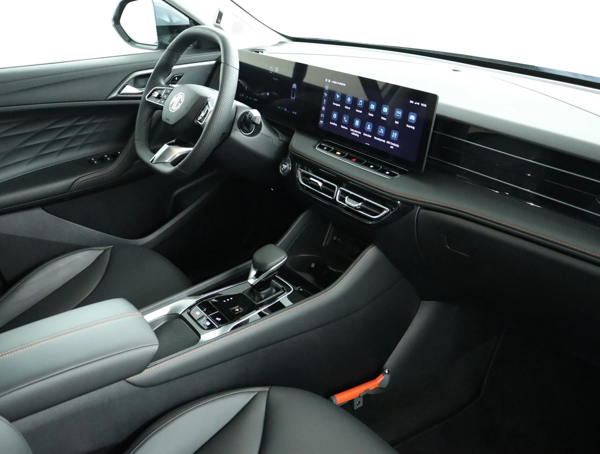 MG HS 1.5 Hybrid+ Aut. Luxury