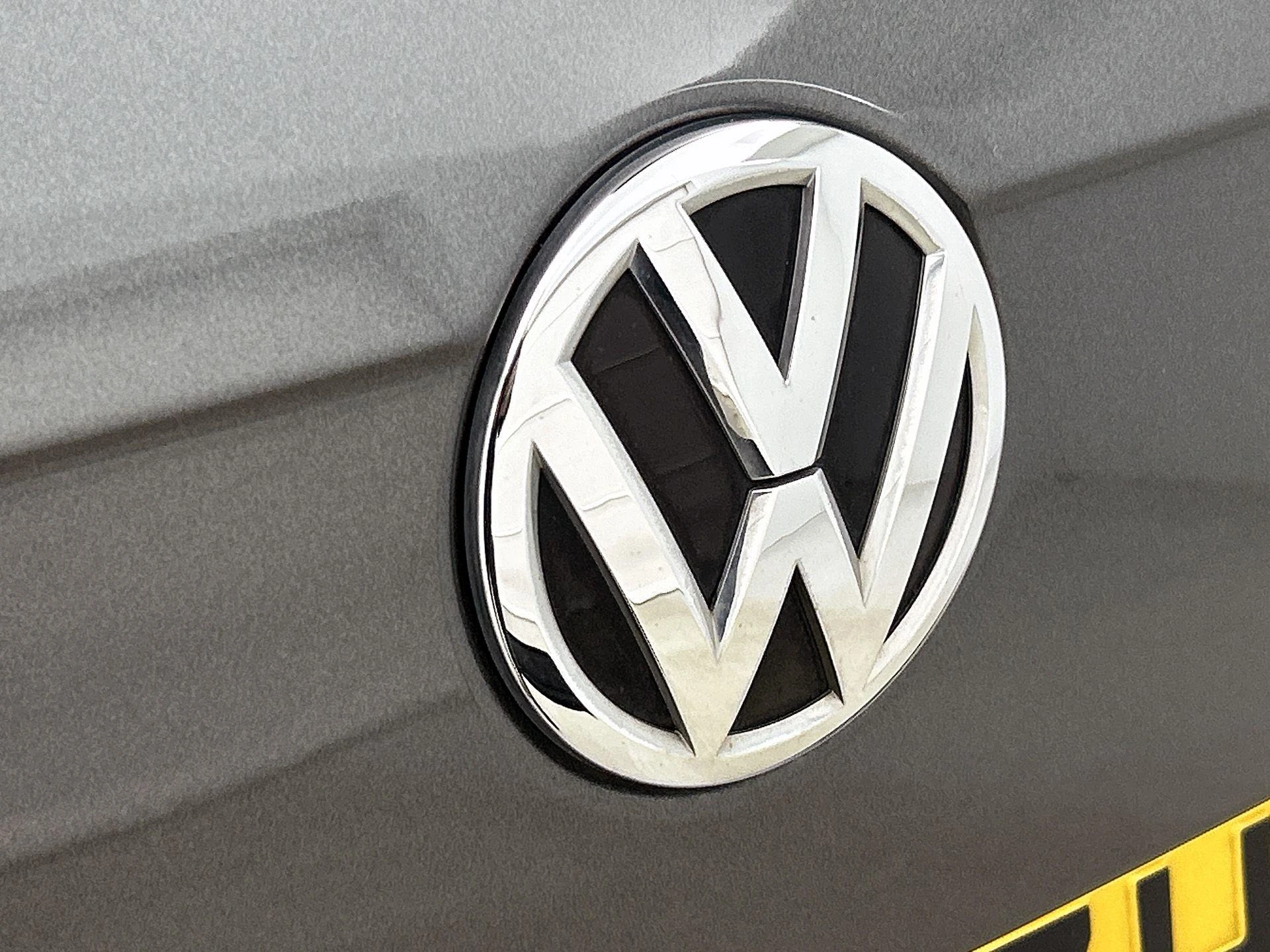 Volkswagen-Tiguan-image-24