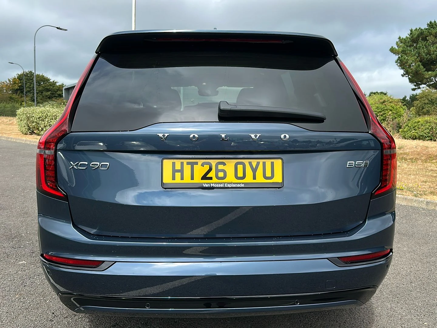 Volvo-XC90-image-5