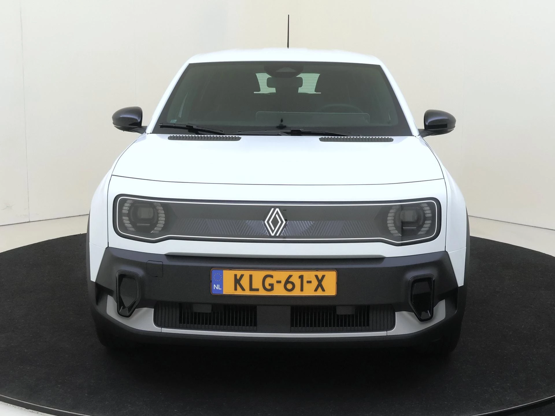 Renault R4