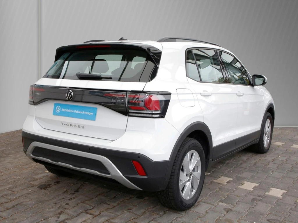 Volkswagen-T-Cross-image-3