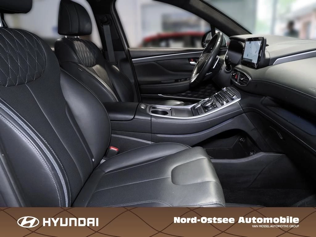 Hyundai Santa Fe 2.2 CRDi SIGNATURE 4WD 5-SITZER PANO