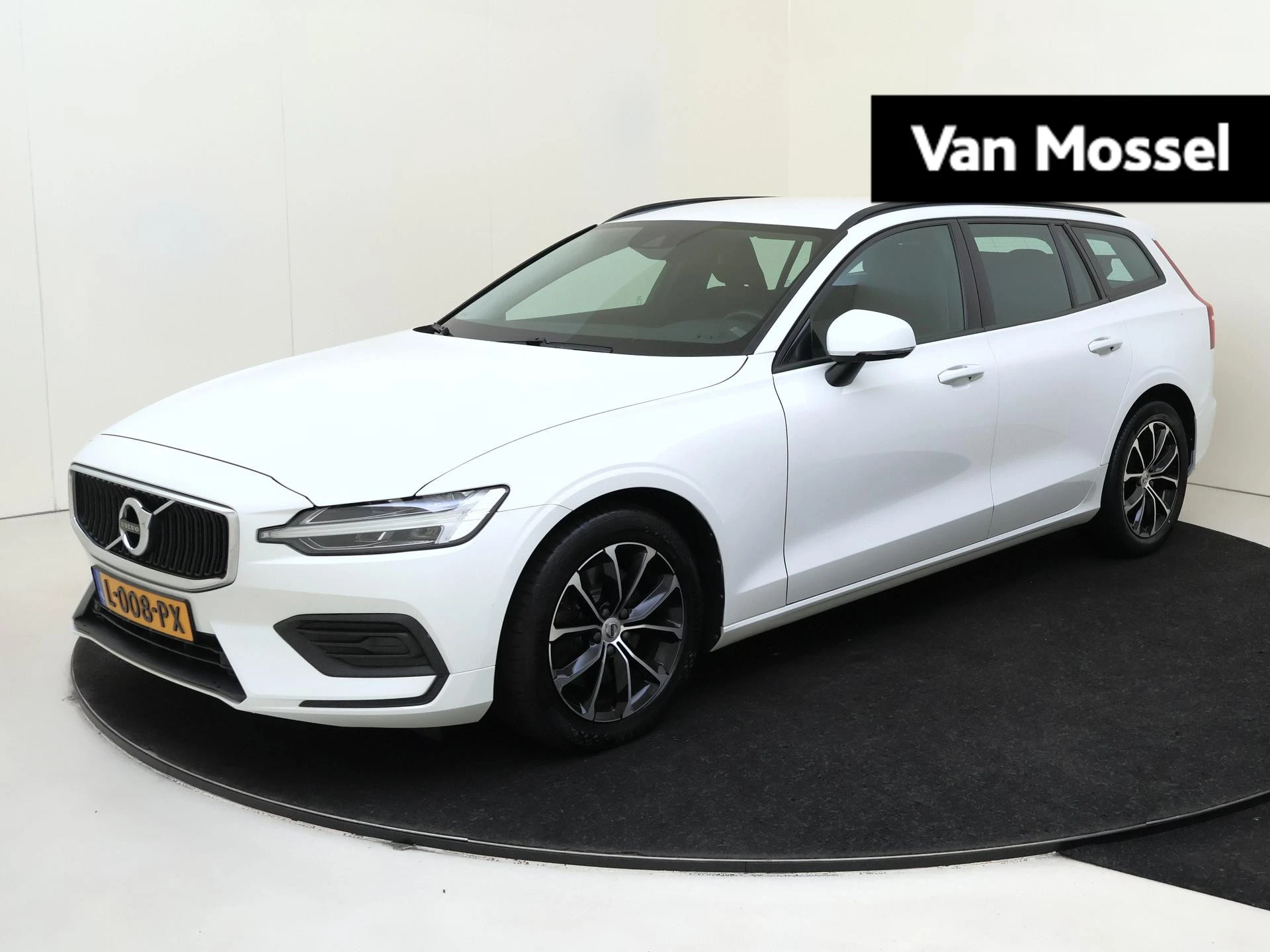 Volvo-V60-image-0