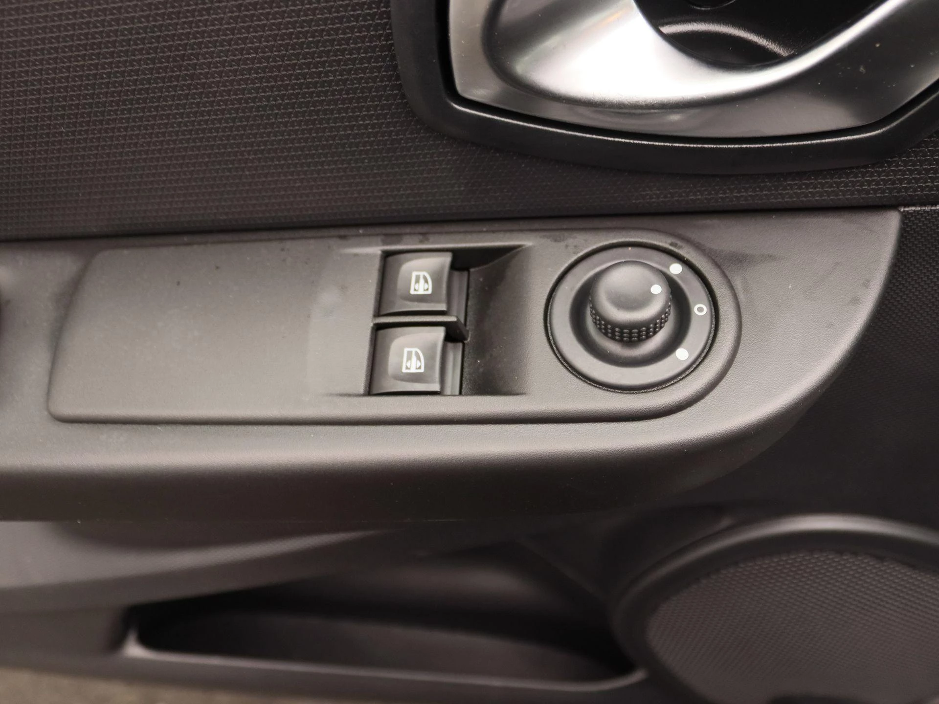 Renault-Clio-image-20