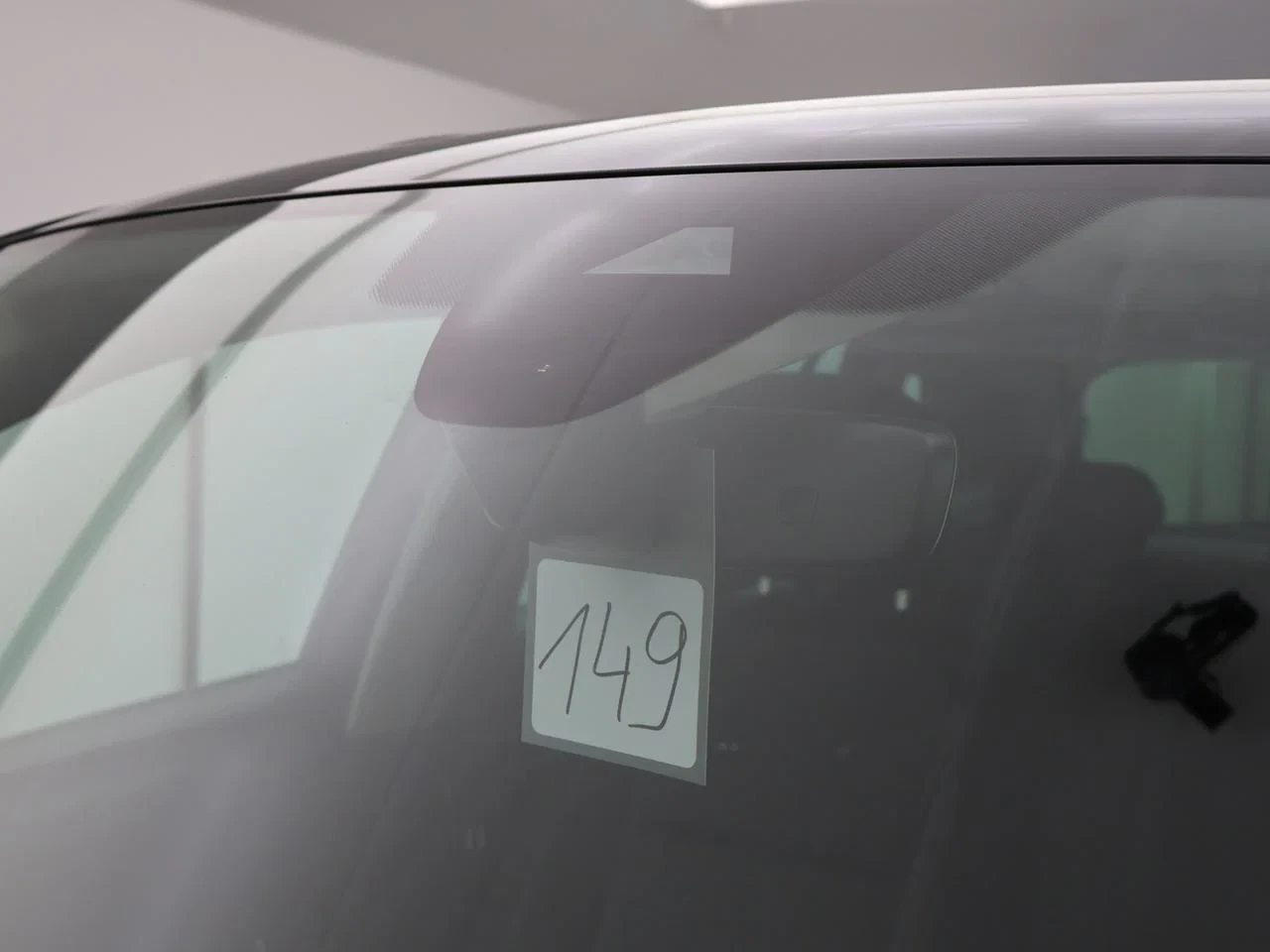 Volkswagen-Tiguan-image-26