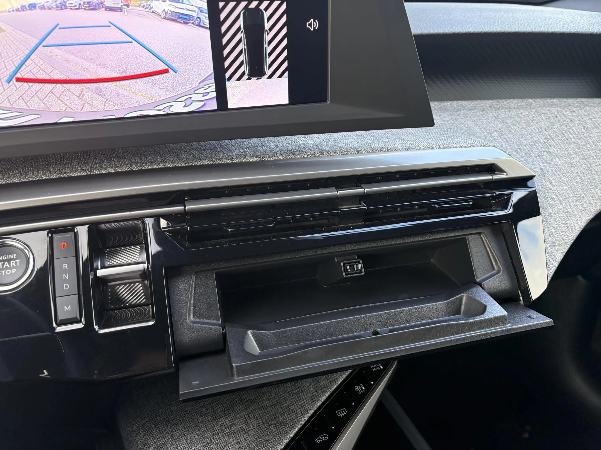 Peugeot-5008-image-21