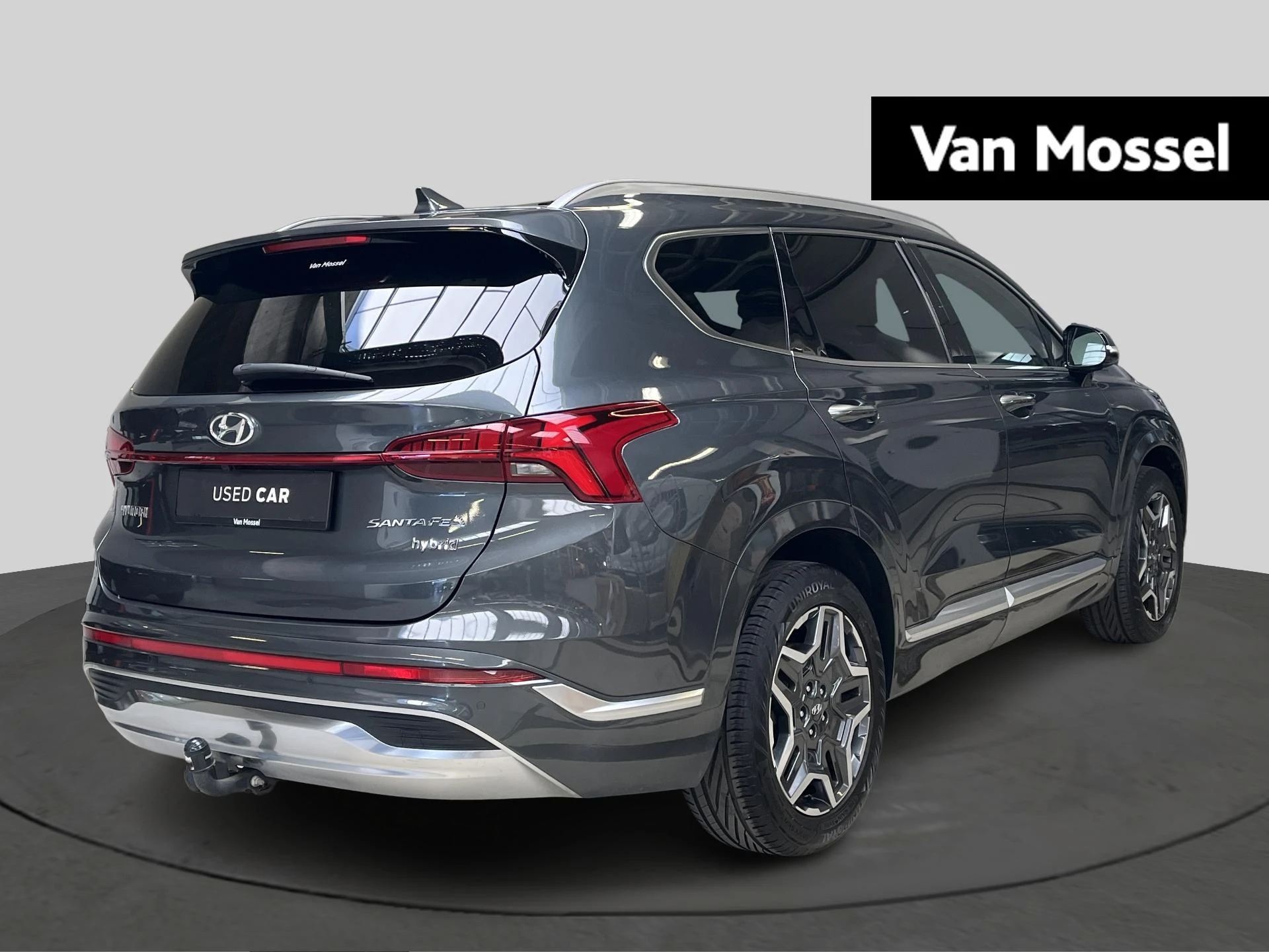 Hyundai-Santa Fe-image-3