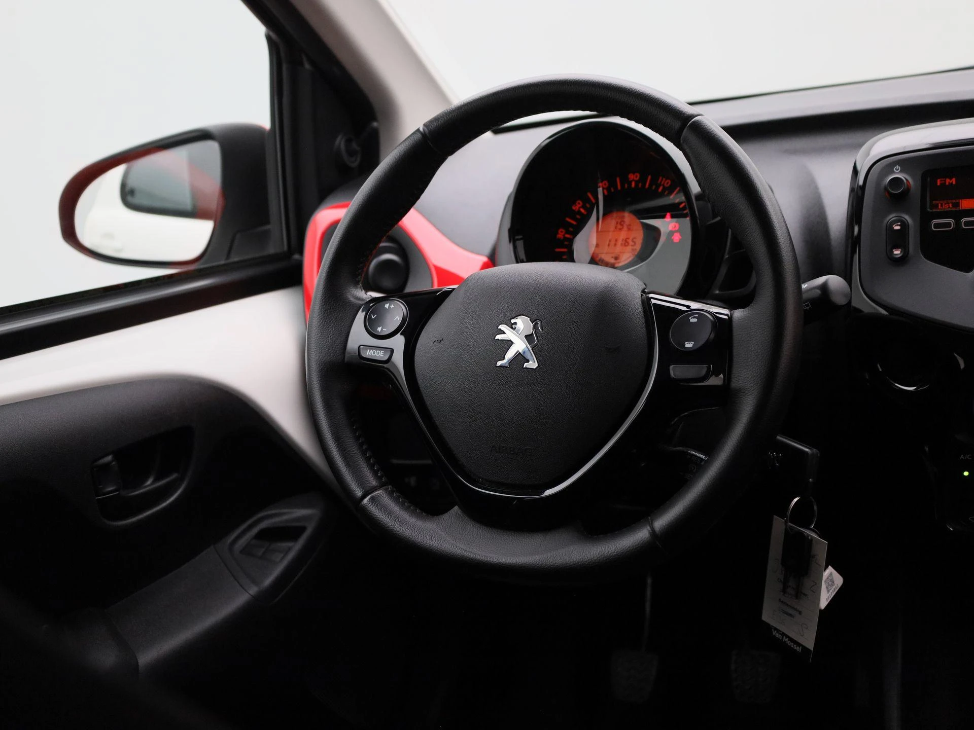 Peugeot-108-image-8
