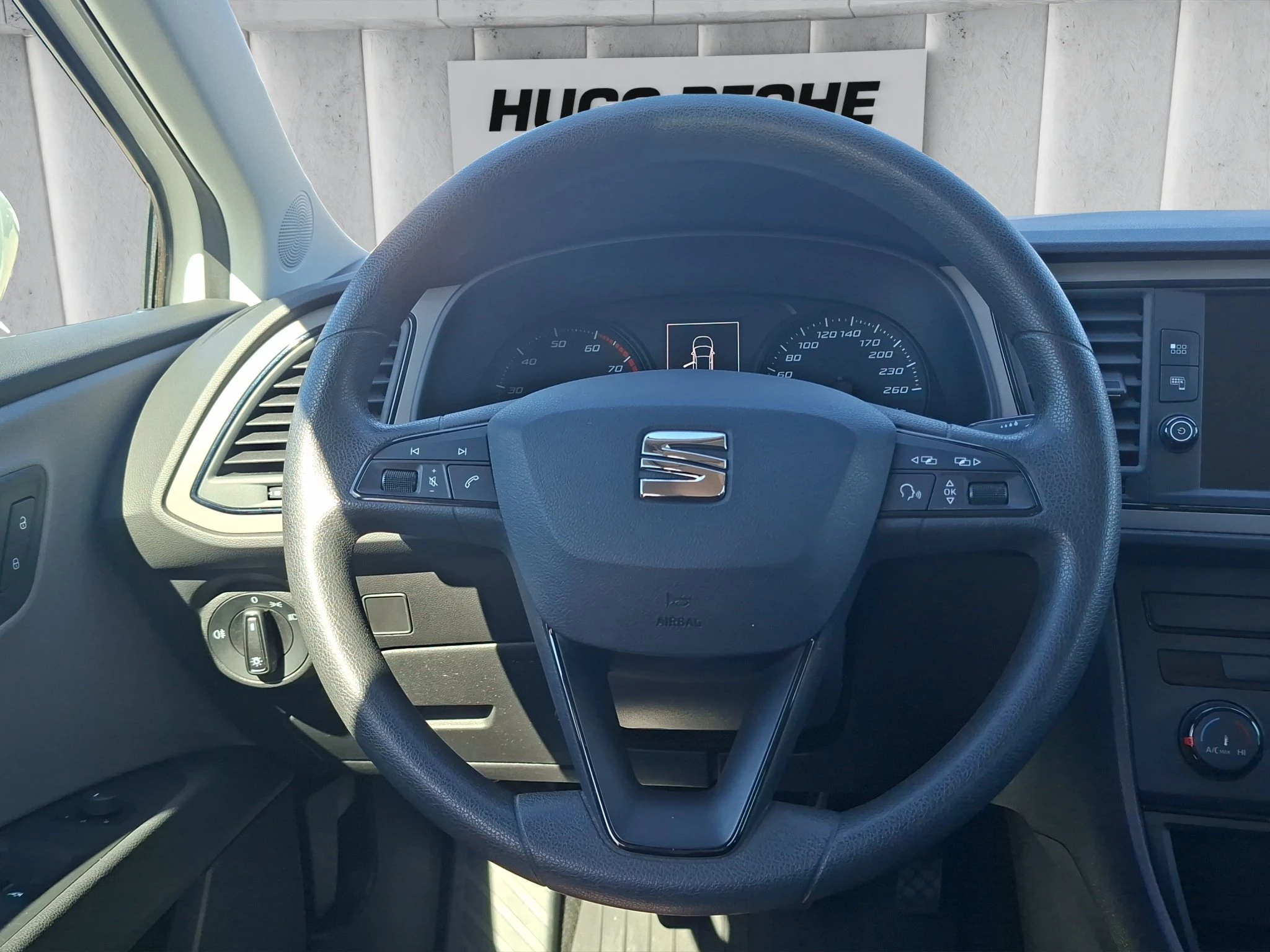 SEAT Leon ST Reference Kombi 1.2 TSI 63 kW GJR | Navi | PDC | Klima | BT | ZV mit FB