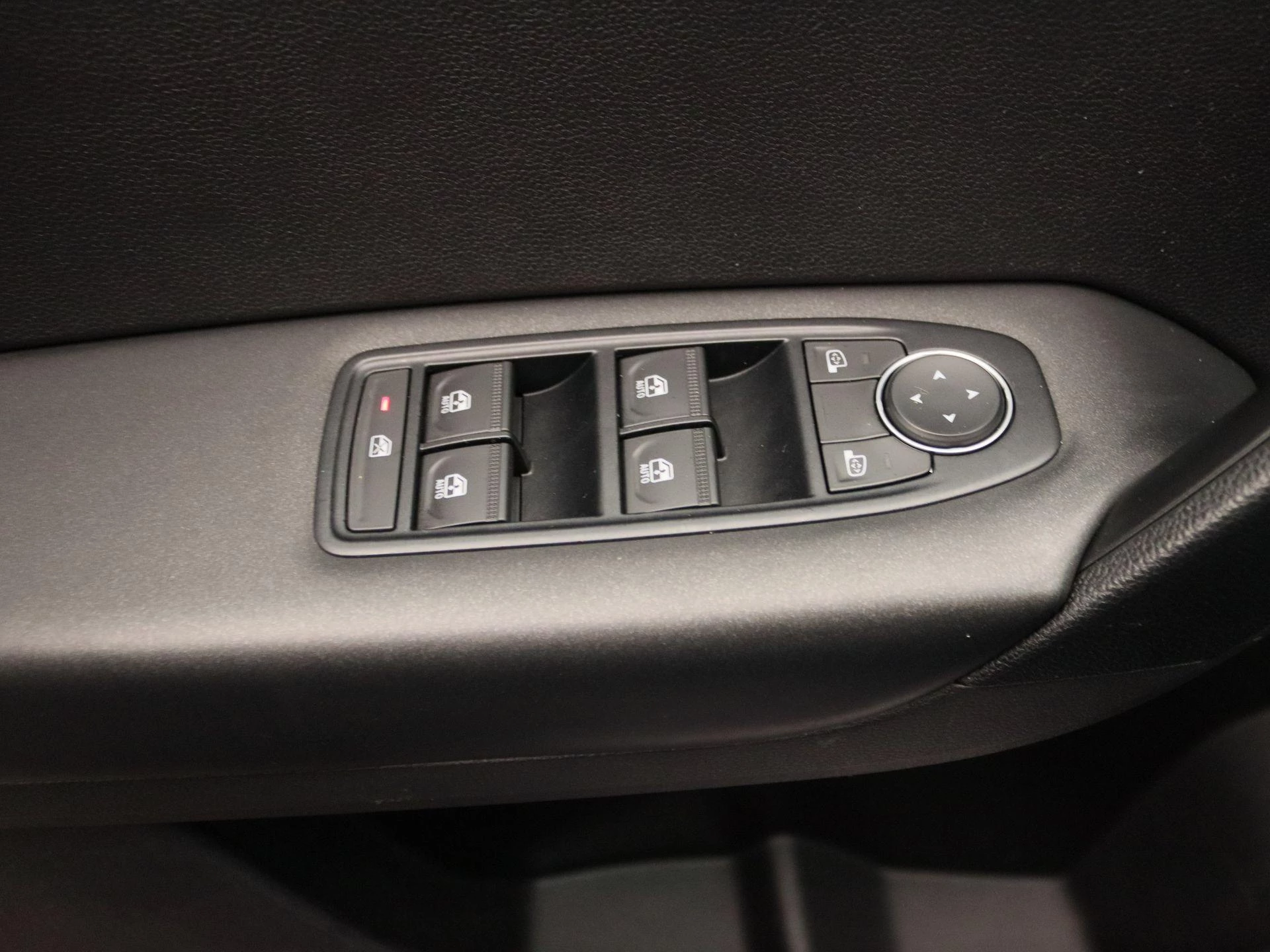 Renault-Captur-image-16