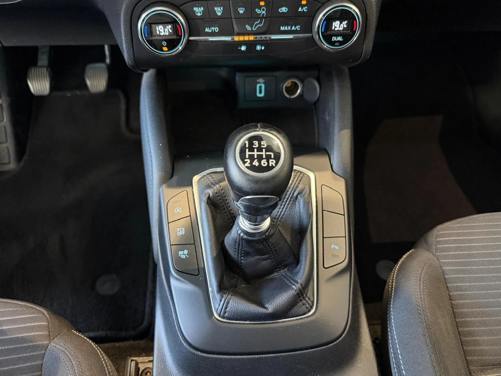 Ford-Focus-image-15