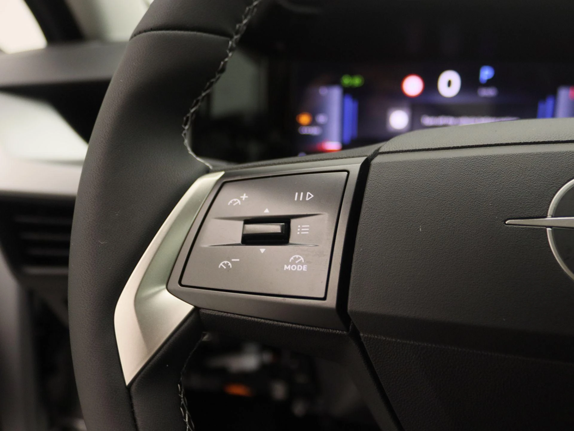 Opel-Frontera-image-18