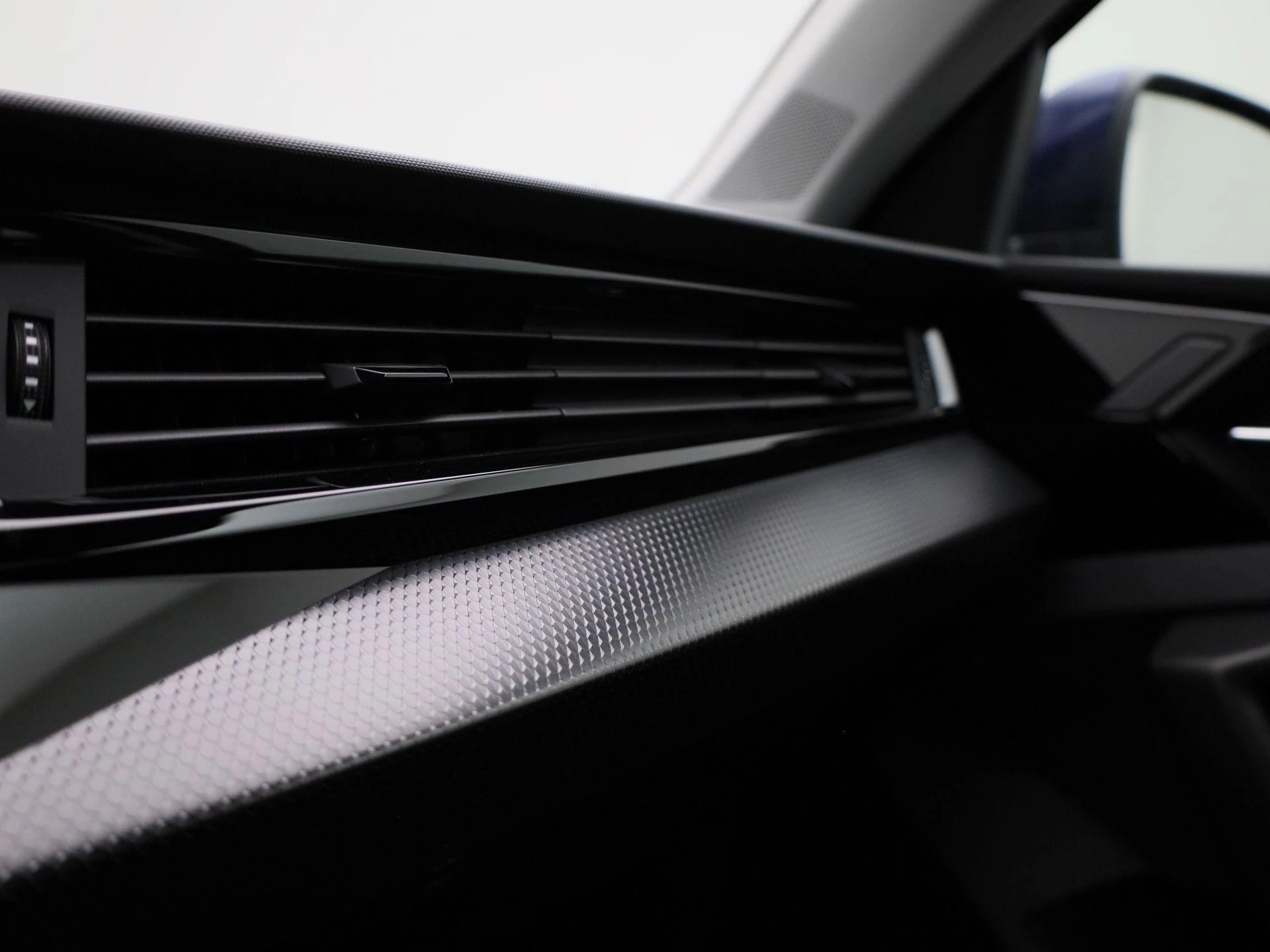 Audi-A1 Sportback-image-24