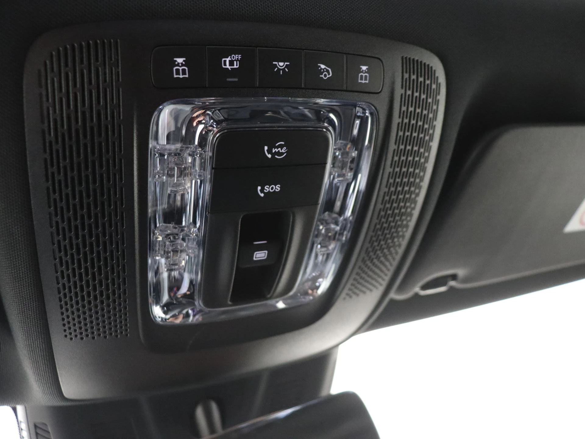 Mercedes-Benz-B-Klasse-image-22