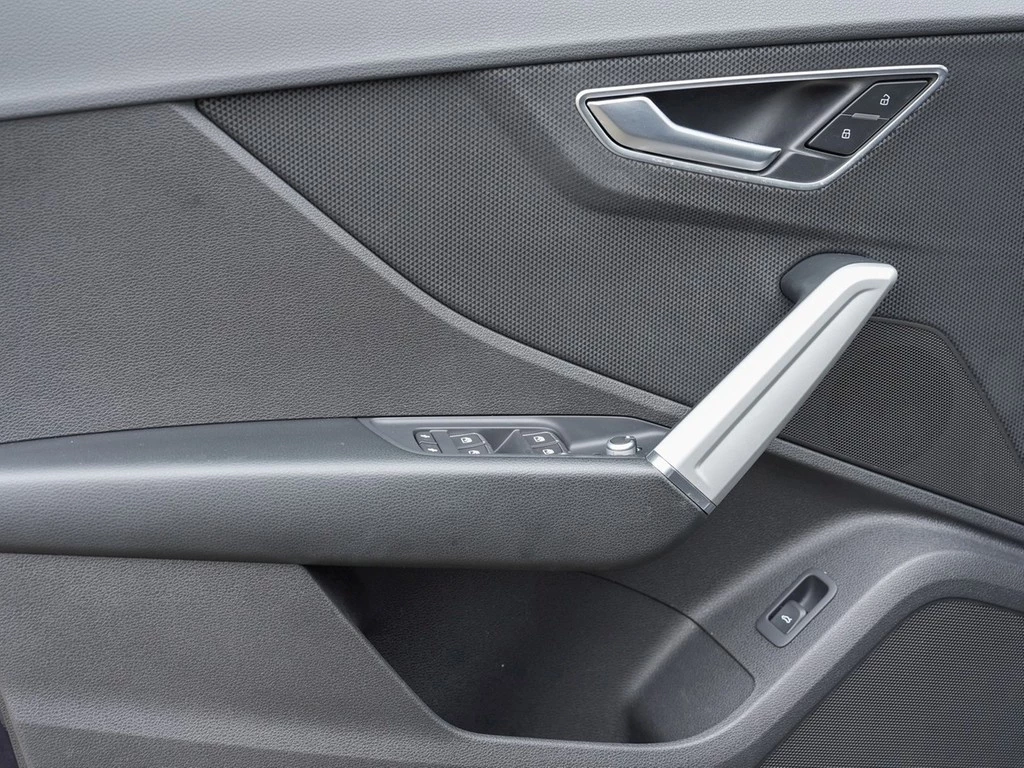 Audi Q2 35 TDI quattro advanced *Vorb.AHK*Navi*Smatphone-Interface*PDC*Kamera*Drive-Select*Sound-System