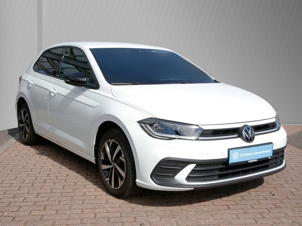 Volkswagen Polo VI 1.0 TSI Move 15" AppCon. LED RFK+PDC SHZ