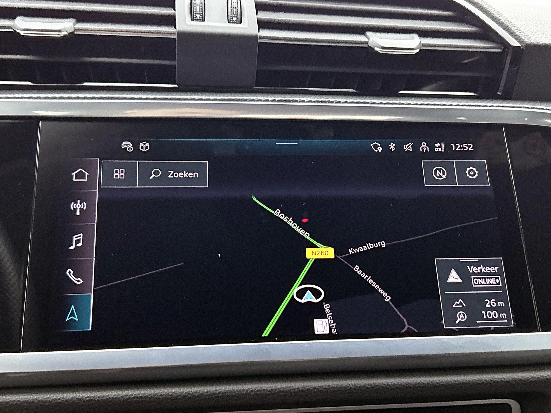 Audi-Q3-image-15
