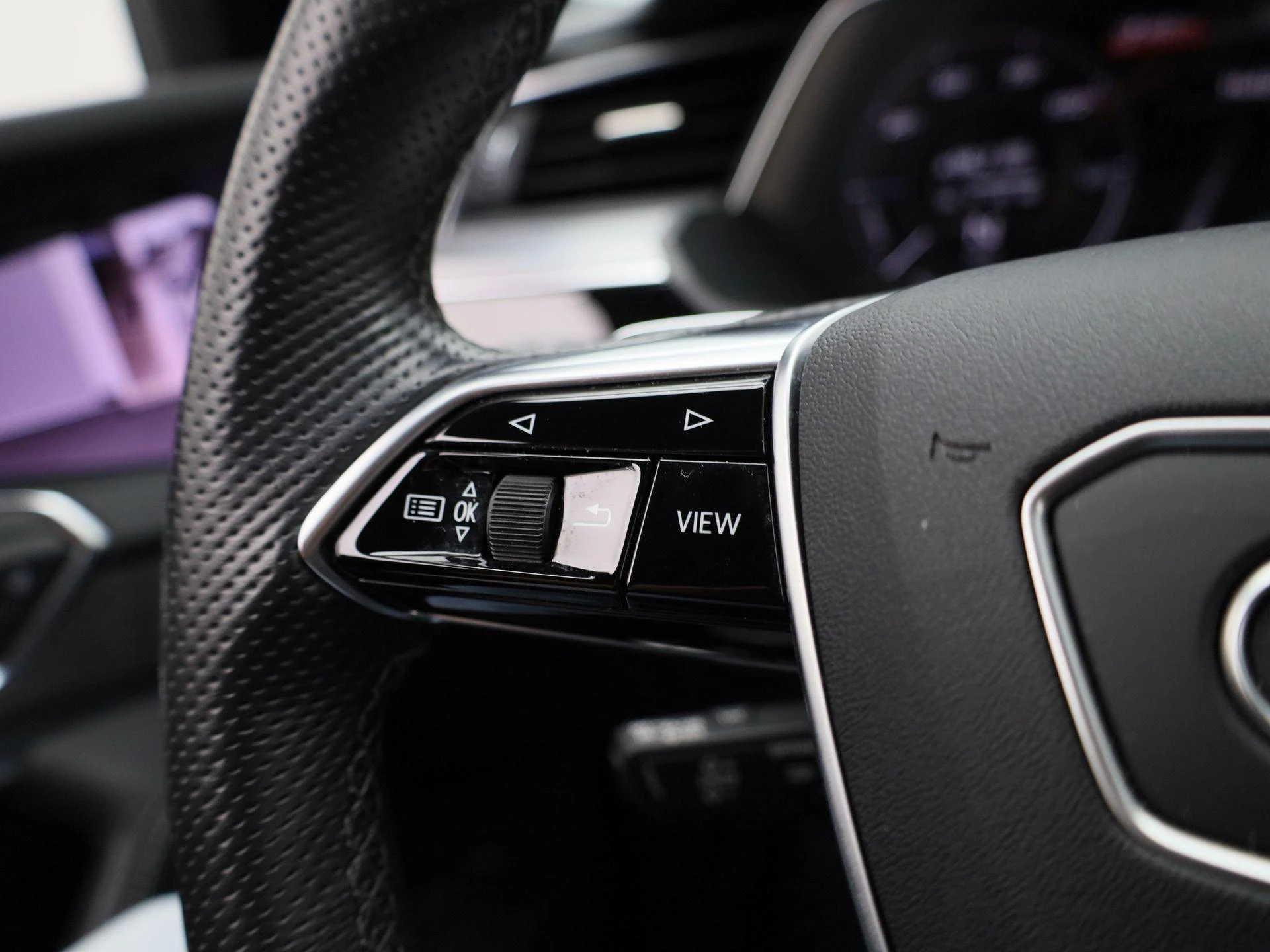 Audi-e-tron-image-17