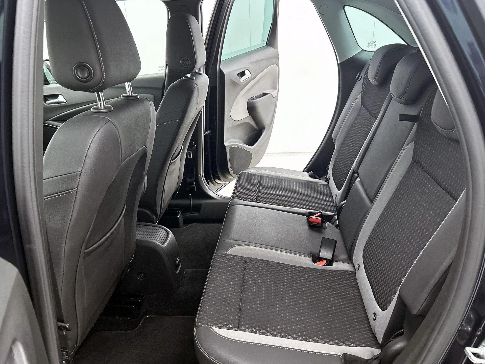 Opel-Crossland X-image-26