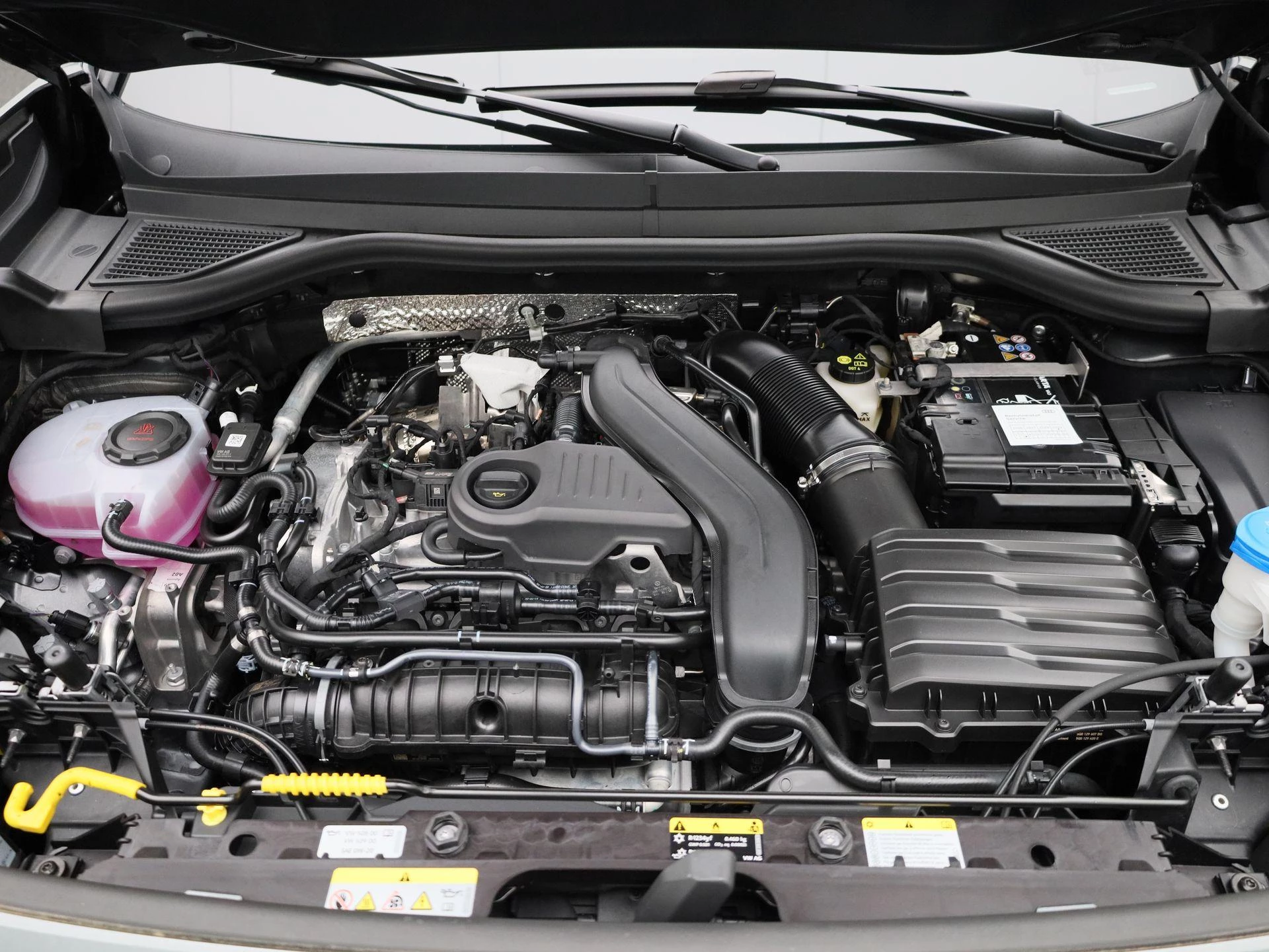 Volkswagen T-Roc 1.5 eTsi Style First Edition