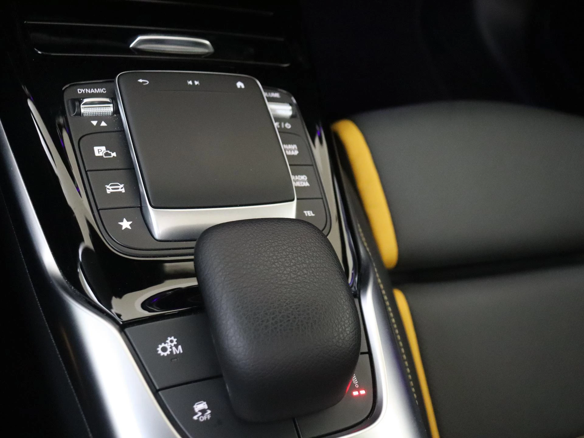 Mercedes-Benz-A-Klasse-image-29