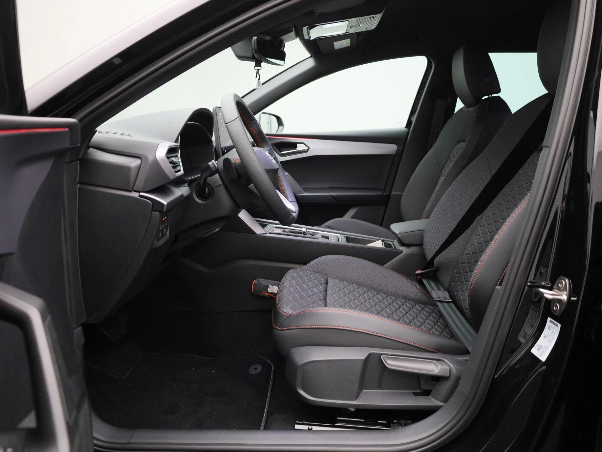 SEAT Leon Sportstourer 1.5 TSI e-Hybrid FR Business