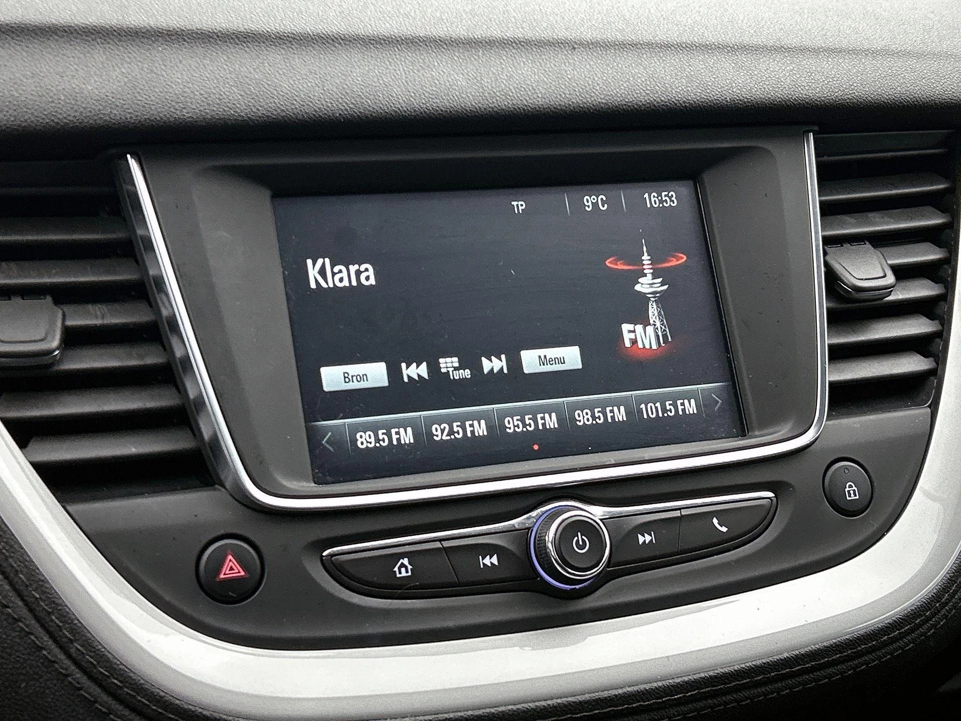 Opel-Grandland X-image-6