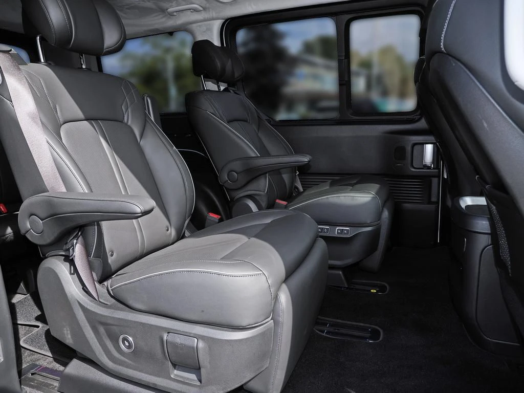 Hyundai-Staria-image-11