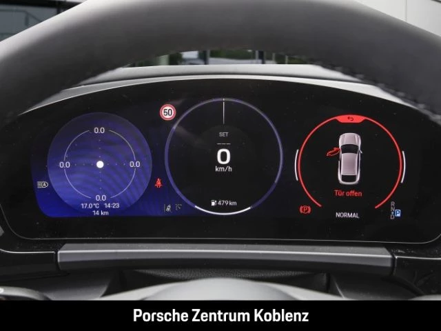 Porsche Macan -