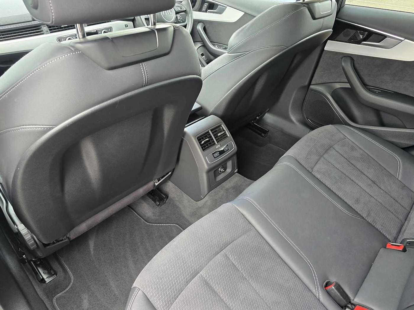 Audi-A4-image-47