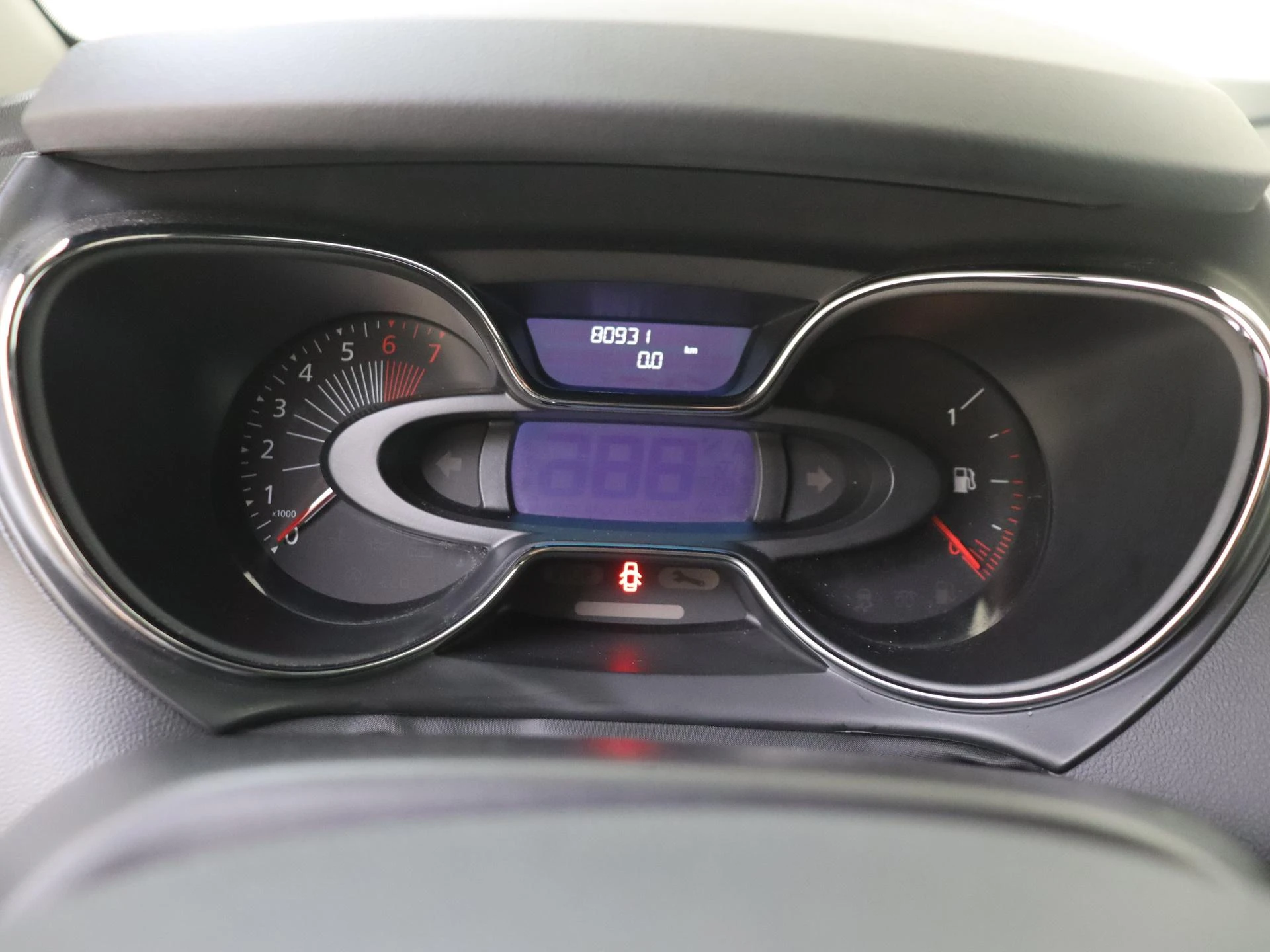 Renault-Captur-image-10