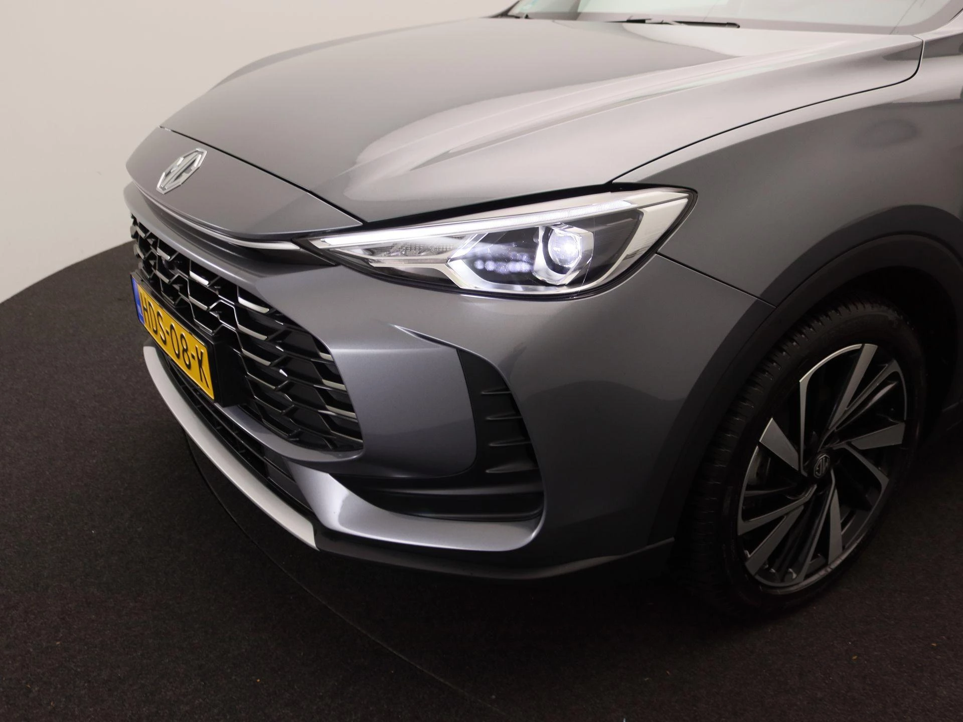 MG-ZS-image-14