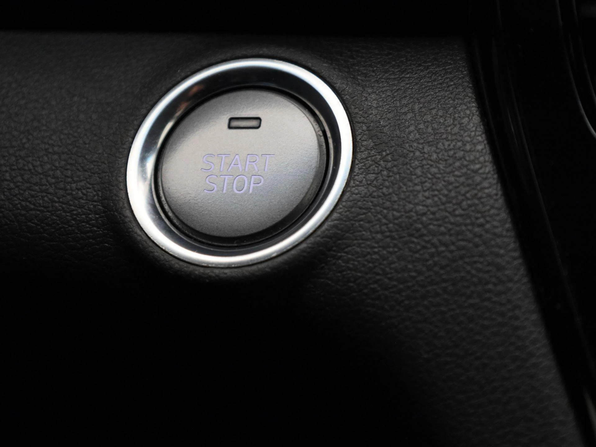 Hyundai-IONIQ-image-19