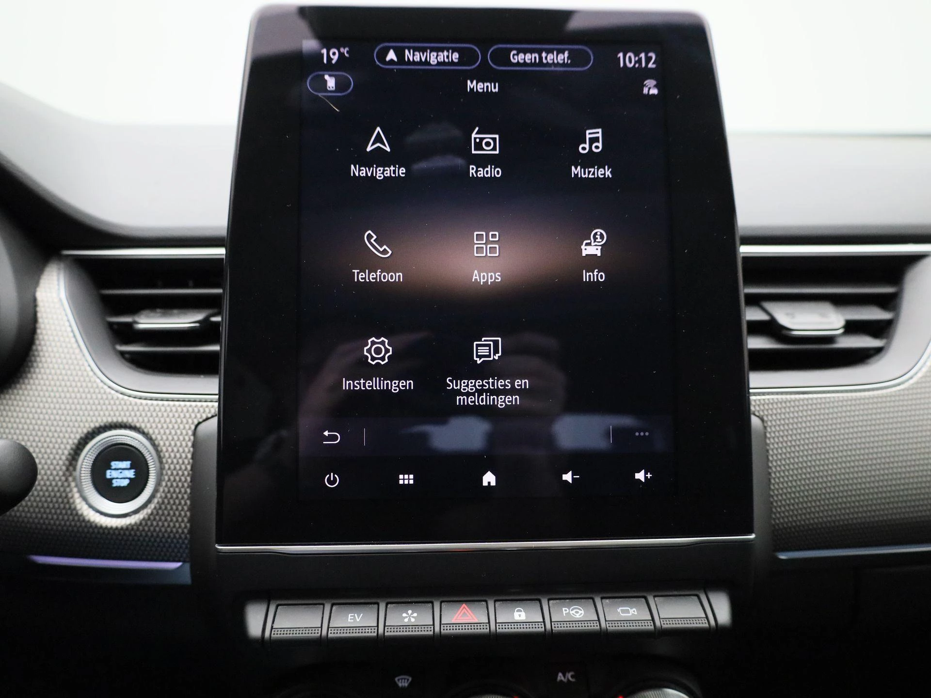 Renault-Arkana-image-14