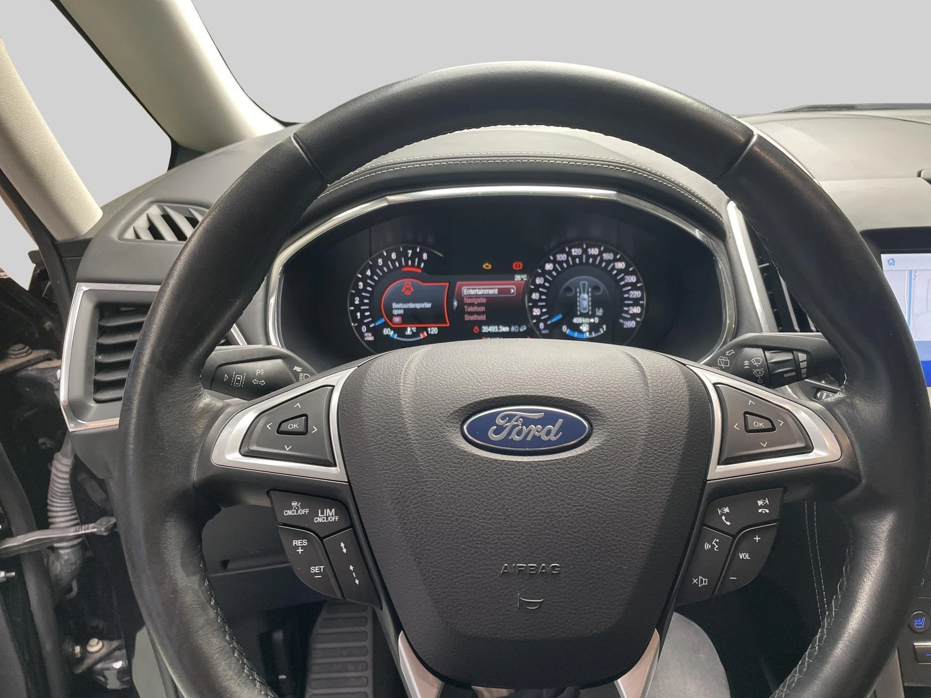 Ford-Galaxy-image-11