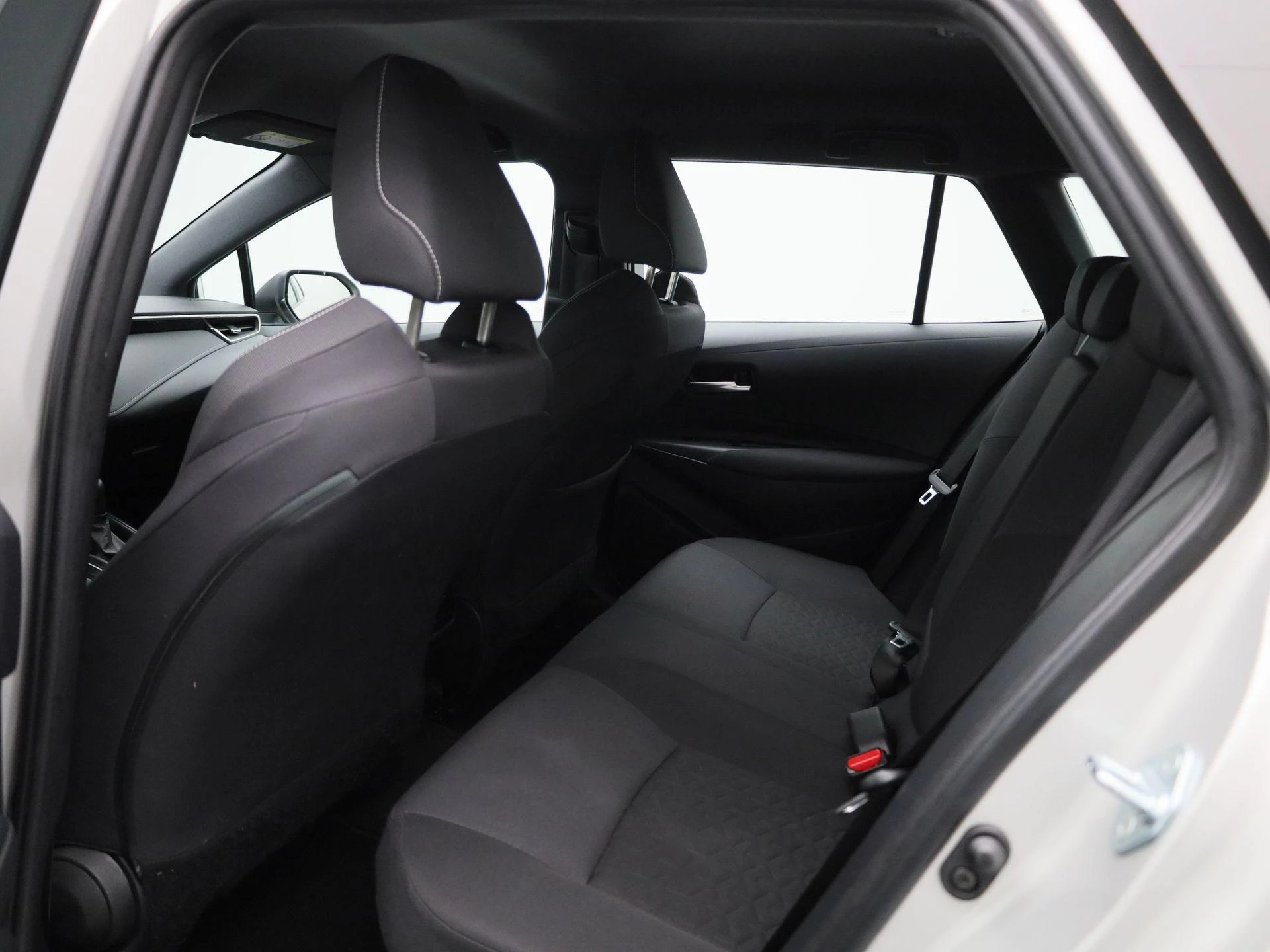 Toyota-Corolla Touring Sports-image-9