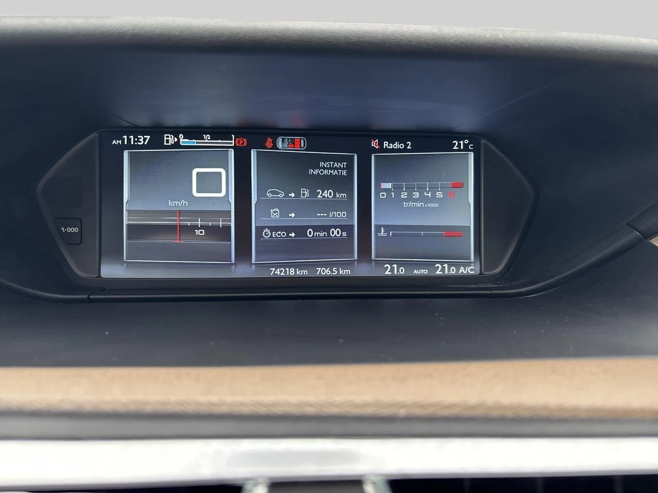 Citroën-C4 Picasso-image-10