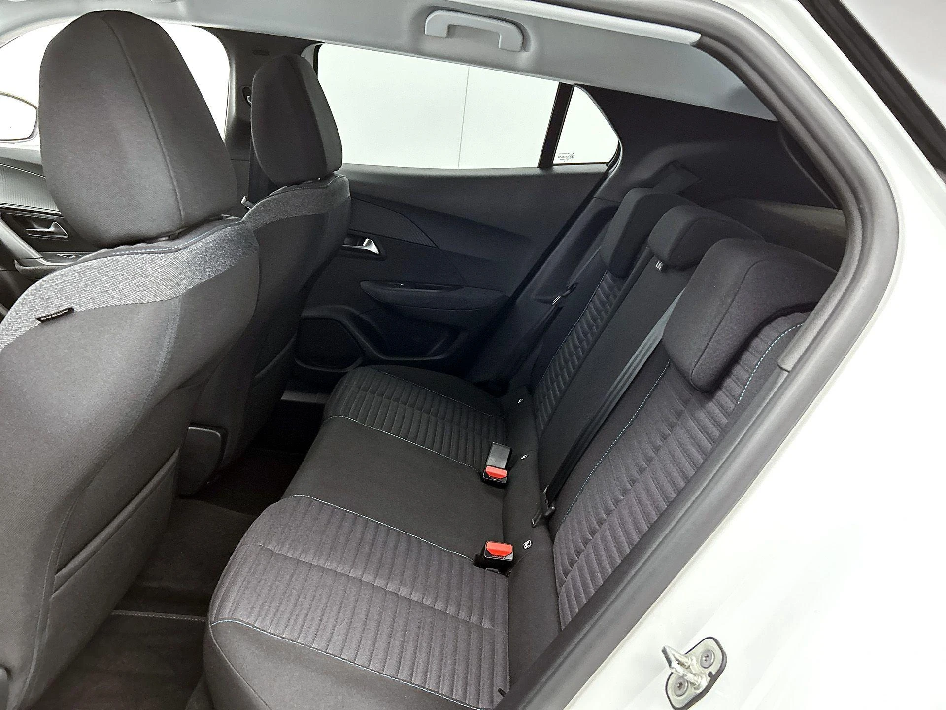 Peugeot-2008-image-26