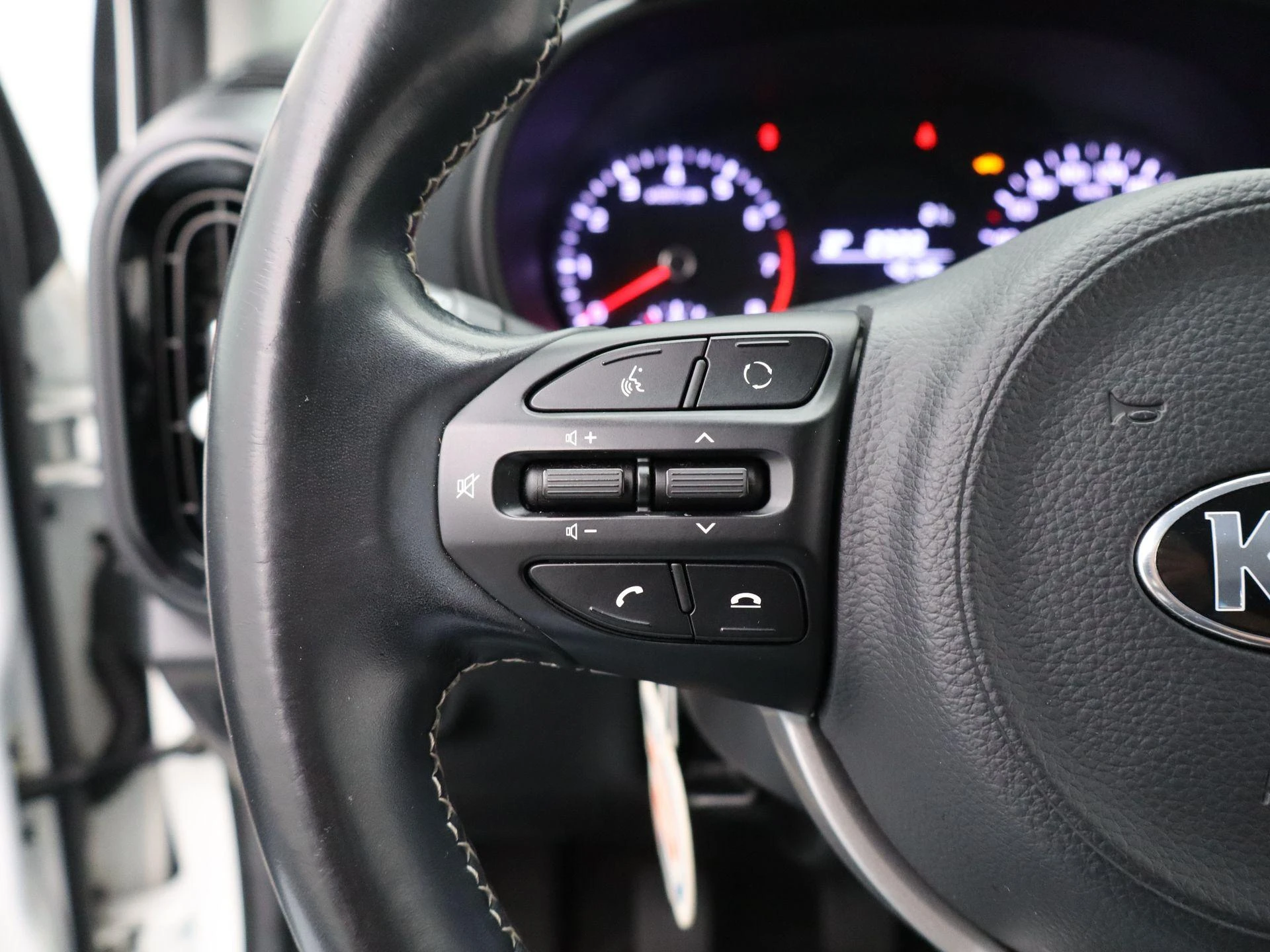 Kia-Picanto-image-19